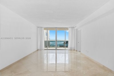 Comprar apartamento no The Pinnacle 406