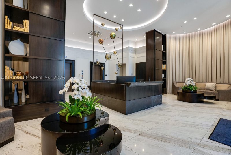Condo for sale at Giralda Place 6E