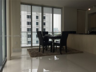 Comprar apartamento no Axis on Brickell South Tower 1406-S