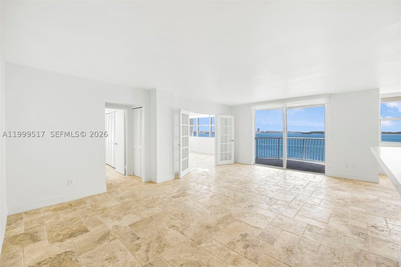 Apartment for rent at Bayshore Place 1401A