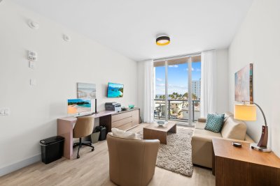 Comprar apartamento no Costa Hollywood N407