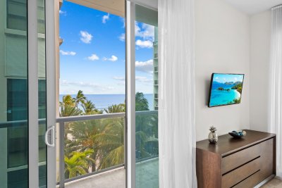 Comprar apartamento no Costa Hollywood N407