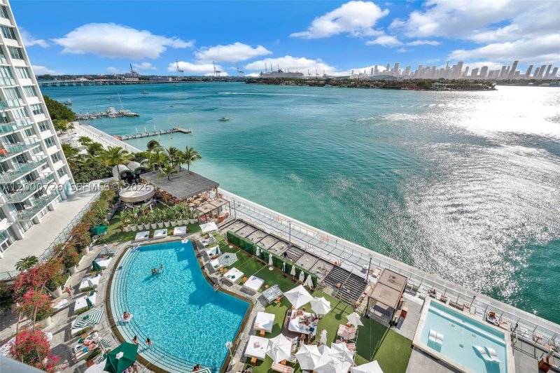 Condo for sale at 1100 West Condo (Mondrian located) 916