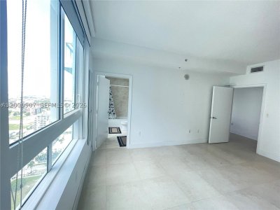 Comprar apartamento no Quantum 3311