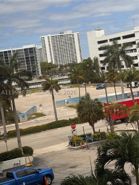 Apartment for rent at Sea Air Towers 421