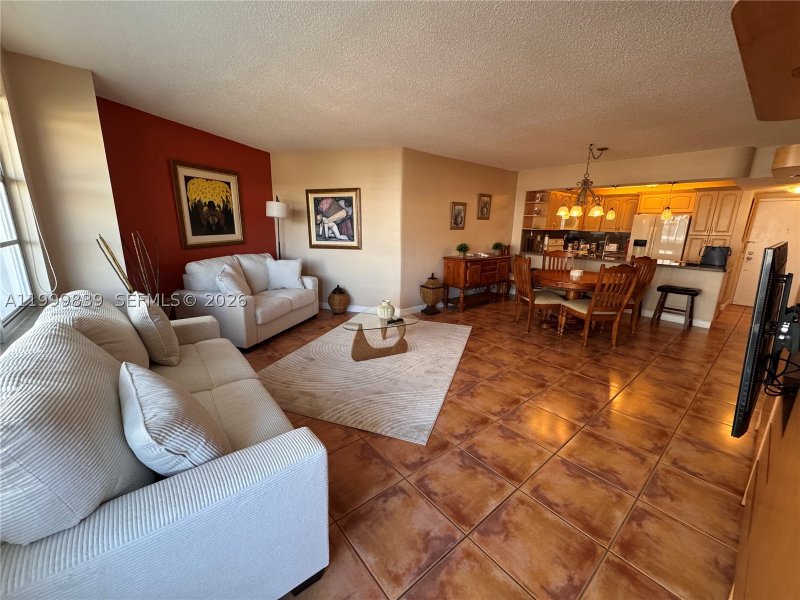 Apartment for rent at Sea Air Towers 421