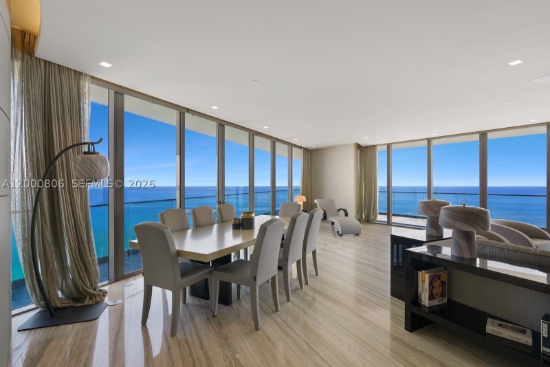 Condo for sale at Residences by Armani / Casa 4800