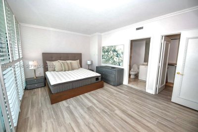 Alquiler de apartamento en Porto Vita 1101