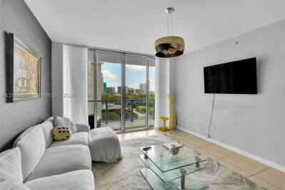 Axis on Brickell South Tower Apt #1605