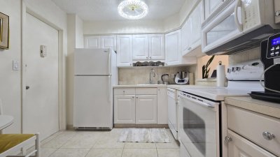 Comprar apartamento en Trafalgar Towers 505