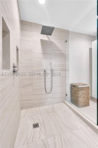 Comprar apartamento en Uptown Marina Lofts 721