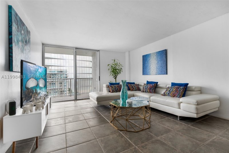 Condo for sale at Brickell Biscayne 12B