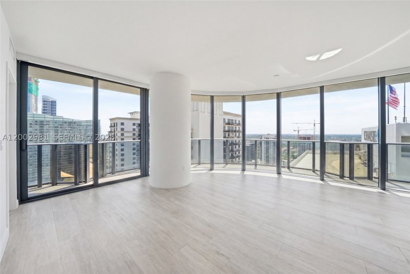 Comprar apartamento en Brickell Heights West 3106