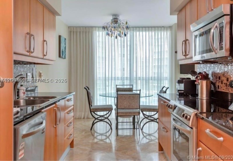 Apartment for rent at Oceania 5 1551