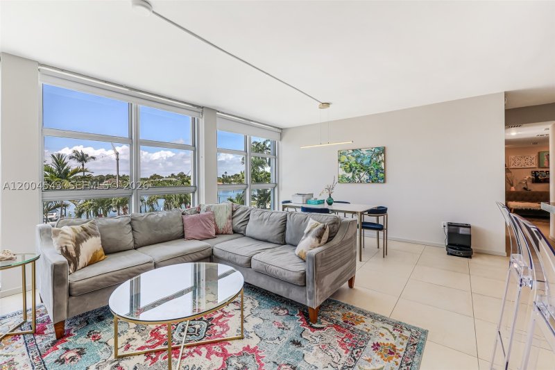 Apartment for rent at Crystal House 3K