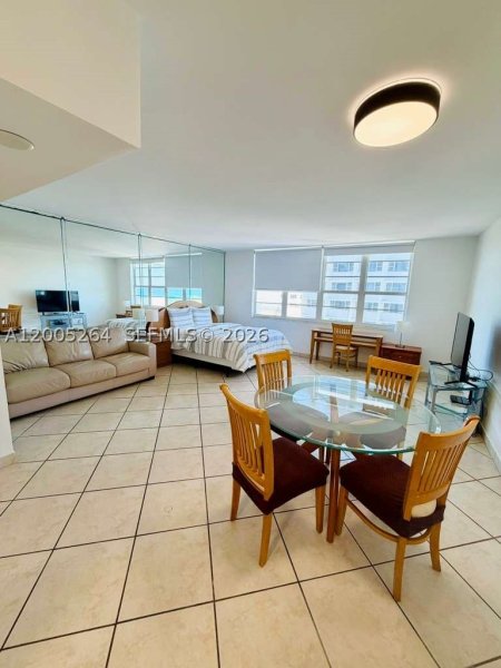 Apartment for rent at Oceania 1 731