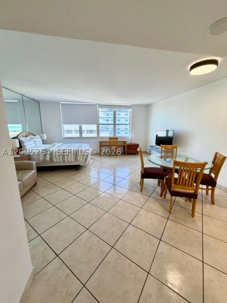 Apartment for rent at Oceania 1 731