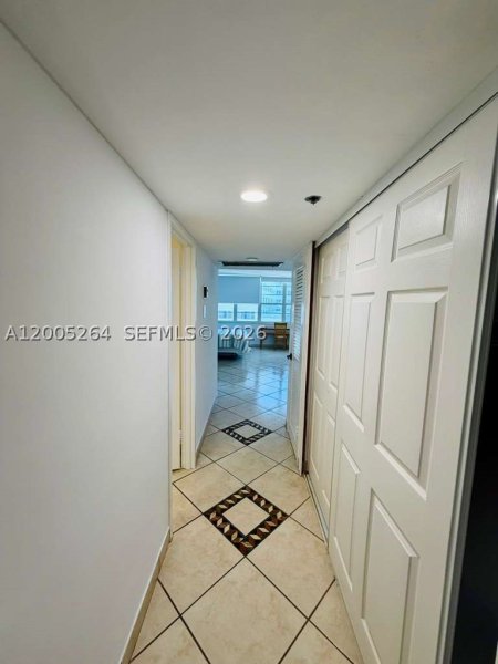 Apartment for rent at Oceania 1 731