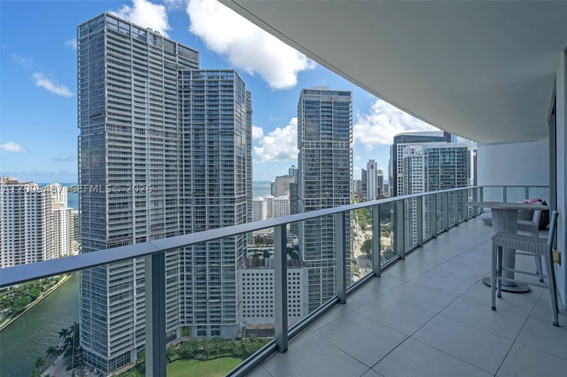 Comprar apartamento no Epic Miami 3407