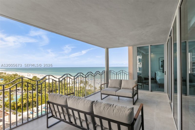 Alquiler de apartamento en 1500 Ocean Drive 1003