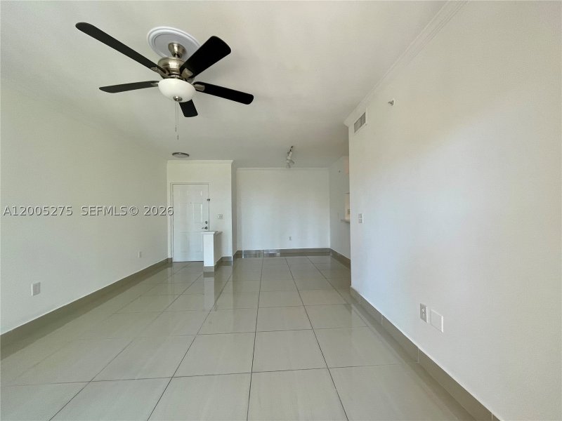 Alquiler de apartamento en Porto Bellagio 1517
