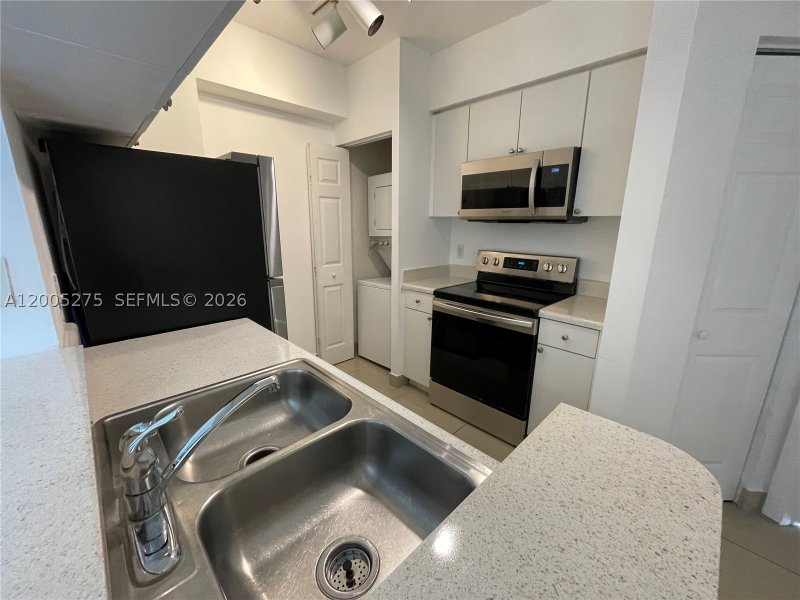 Alquiler de apartamento en Porto Bellagio 1517