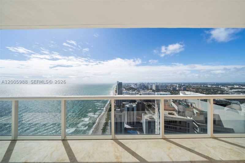 Alquiler de apartamento en Beach Club Two 5103