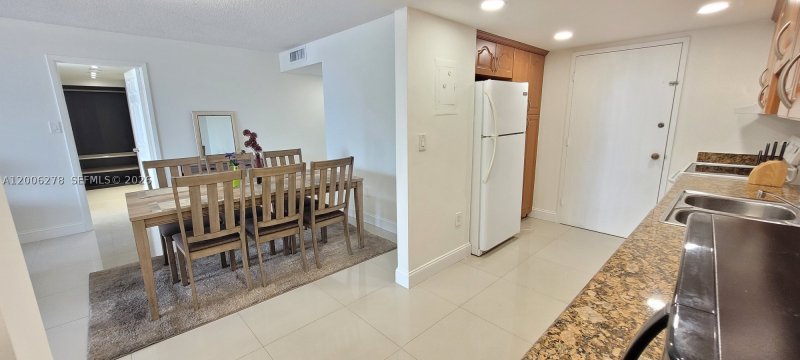 Comprar apartamento en Del Prado South Tower 402