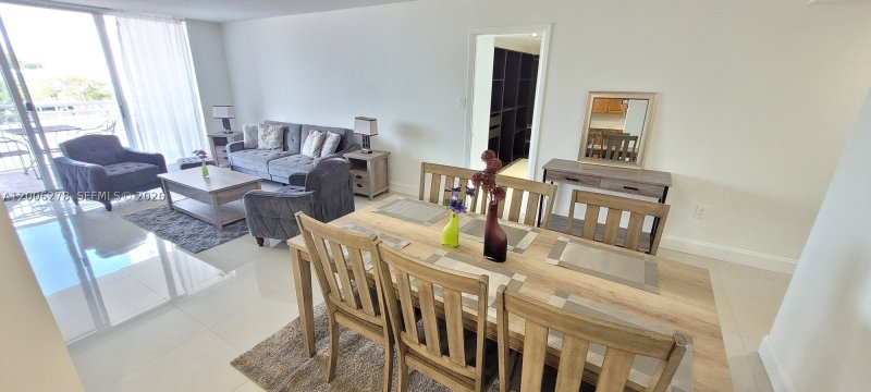 Comprar apartamento en Del Prado South Tower 402