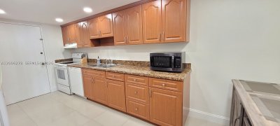 Comprar apartamento en Del Prado South Tower 402