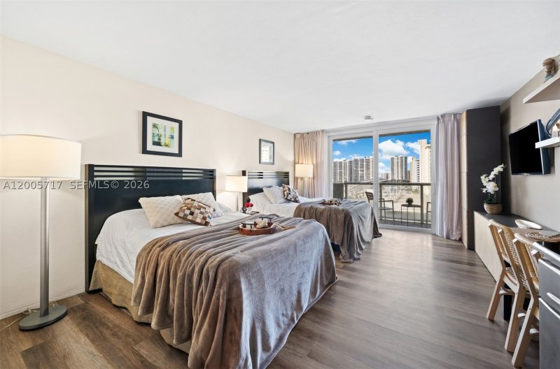 Comprar apartamento en Aventura Beach Club 736
