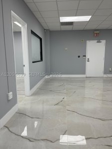Comprar apartamento no Hallmark of Hollywood 219