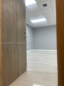 Comprar apartamento no Hallmark of Hollywood 219