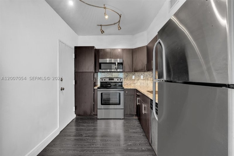 Apartment for rent at Arlen House 228