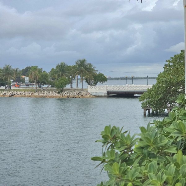 Condo for sale at Island Terrace 5A