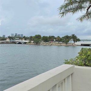 Comprar apartamento en Island Terrace 5A