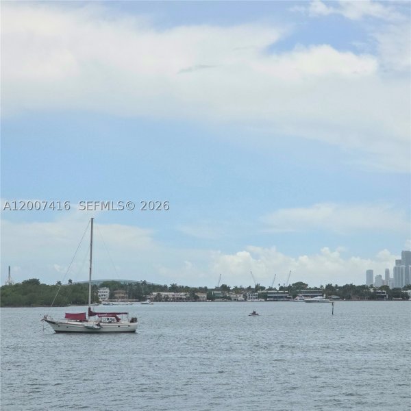 Condo for sale at Island Terrace 5A