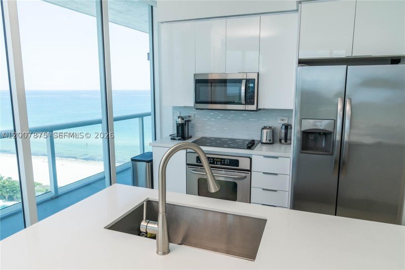 Apartment for rent at Bel Aire 1609