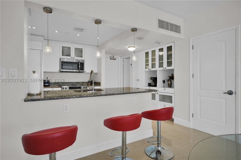 Comprar apartamento en Harbour House 315
