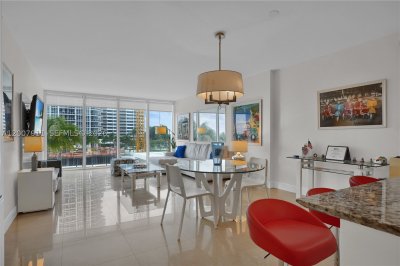 Comprar apartamento en Harbour House 315