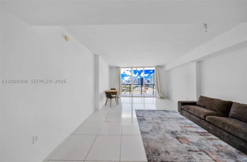 Aluguel de apartamento no Opera Tower 3308