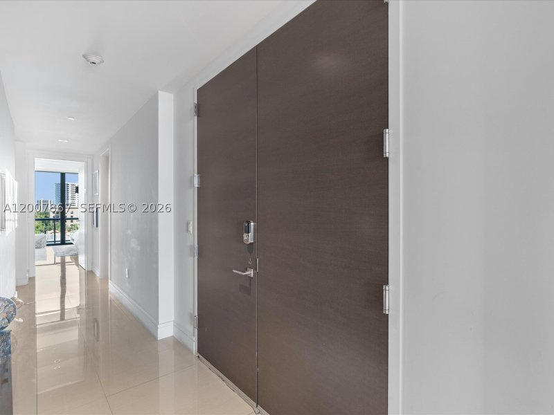 Comprar apartamento en Echo Aventura 505