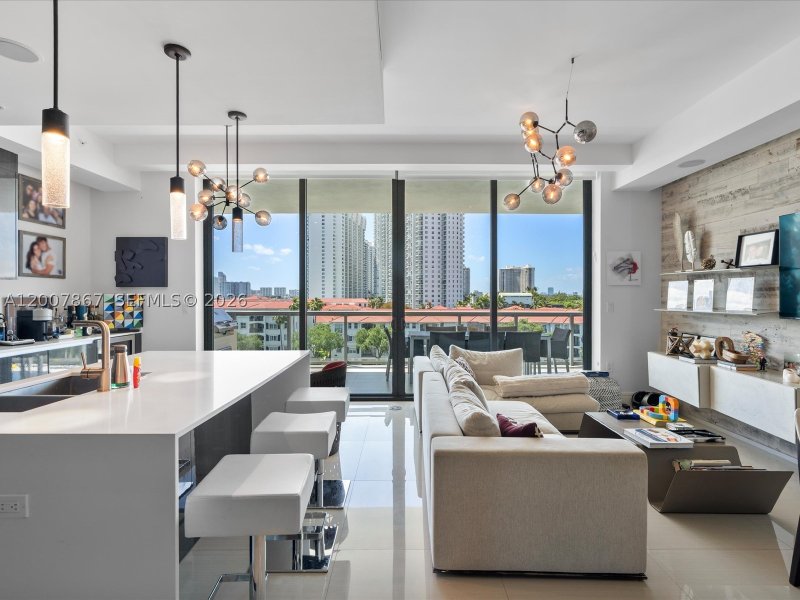Comprar apartamento en Echo Aventura 505