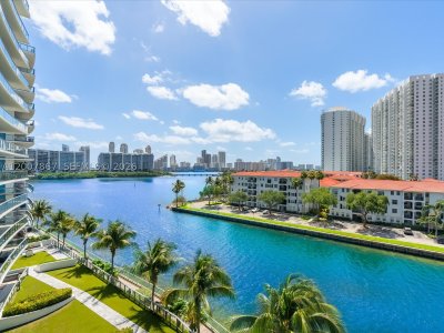 Comprar apartamento en Echo Aventura 505
