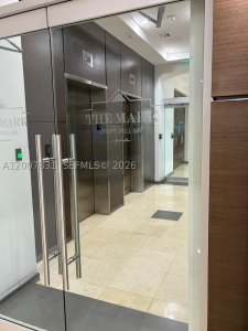 Comprar apartamento no Mark on Brickell 1201