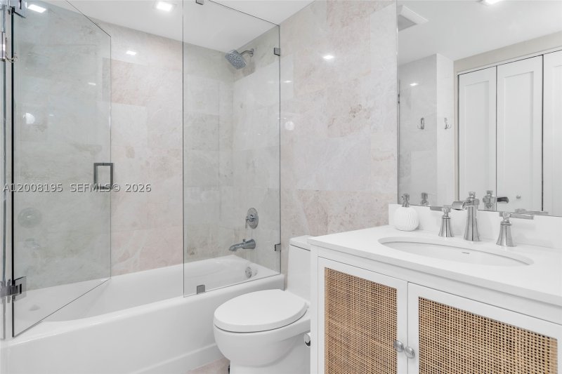 Apartment for rent at Gables Harbour 318