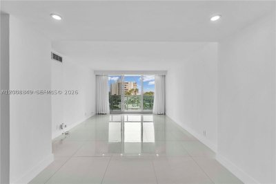 Aluguel de apartamento no Arlen House 508