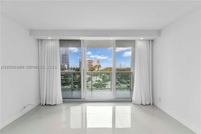 Aluguel de apartamento no Arlen House 508
