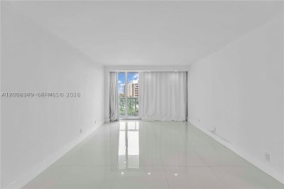 Aluguel de apartamento no Arlen House 508