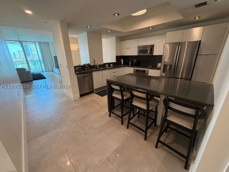Alquiler de apartamento en Aventura Marina II 710
